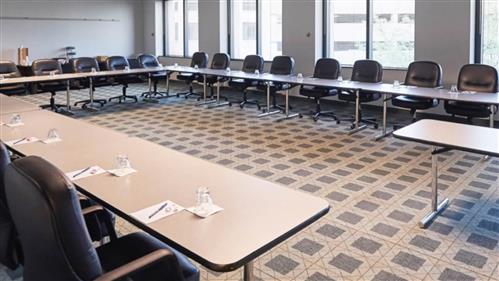 2001 Butterfield Rd. - 10000026x020-sm