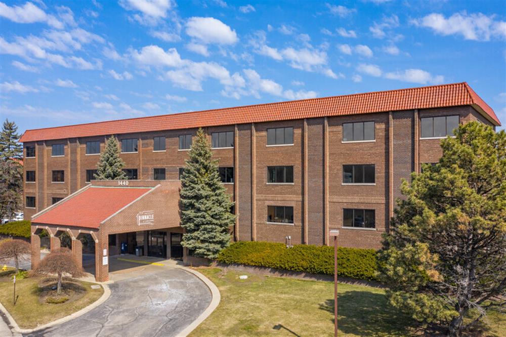 property with office space for rent at 1440 Renaissance Drive, Park Ridge, IL 60068, USA