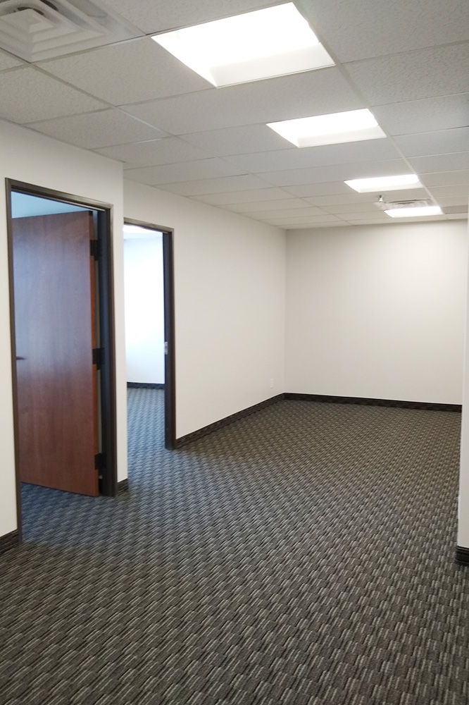 4200 South Fwy (Tower) - 105x414-sm