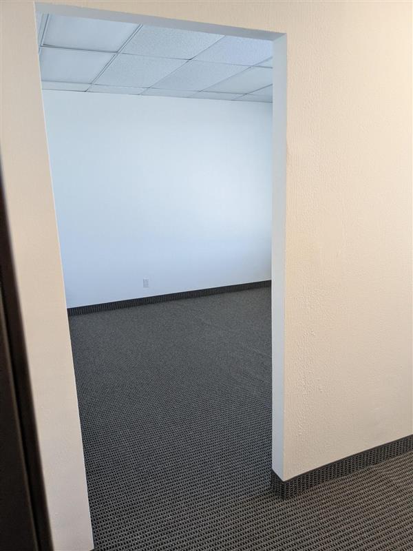 4200 South Fwy (Tower) - 105x708-sm