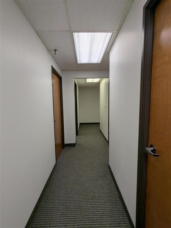 4200 South Fwy (Tower) - 105xBASEMENT-sm