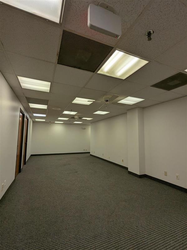 4200 South Fwy (Tower) - 105xBASEMENT-sm