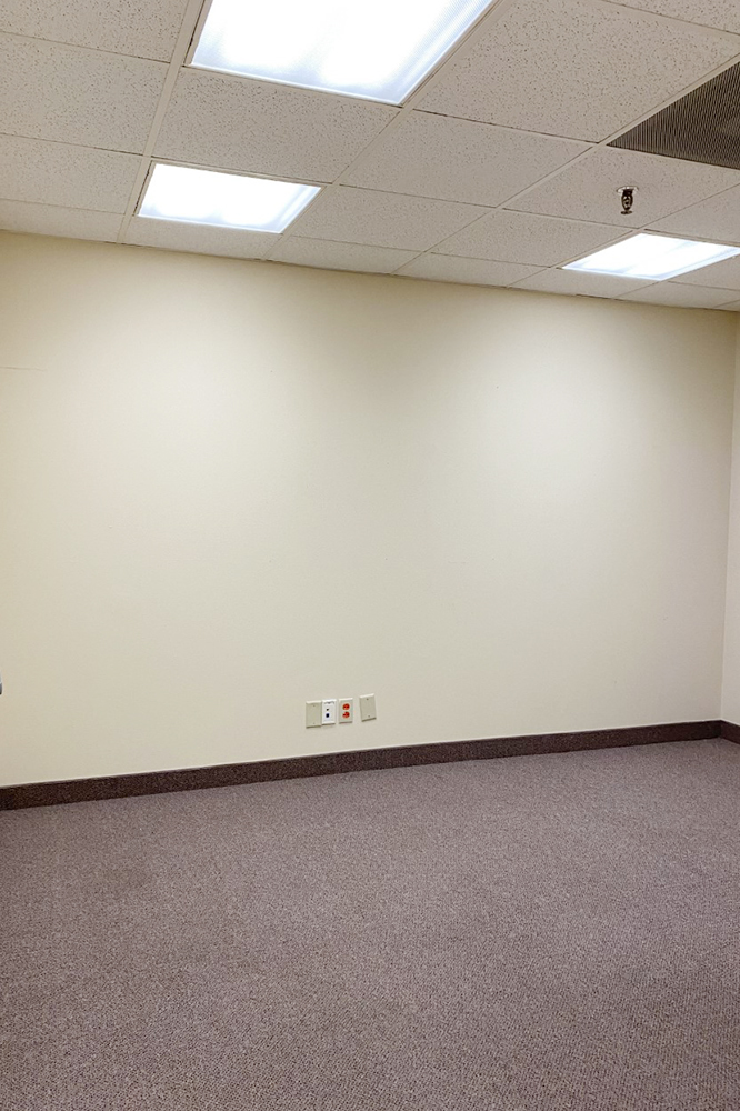 21-076115Office-office-tower-basement-3.jpg