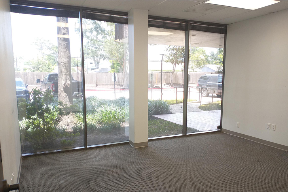 2200 North Loop West - 107x102-sm