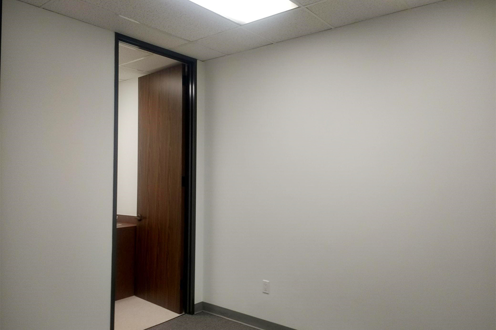 property with office space for rent at 347, 2200 North Loop West, Houston, TX 77018, USA