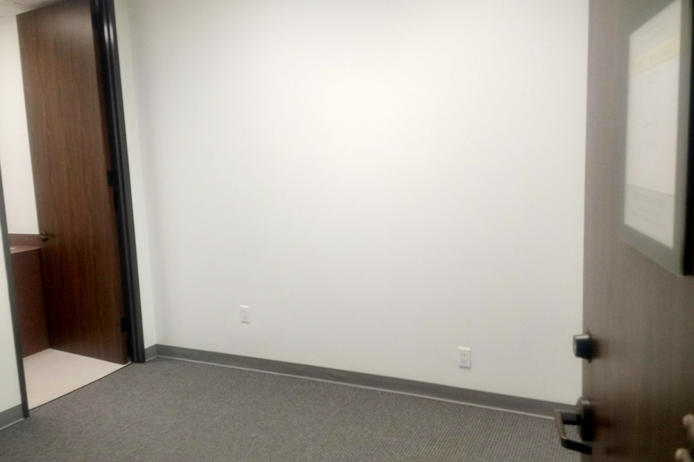 property with office space for rent at 347, 2200 North Loop West, Houston, TX 77018, USA