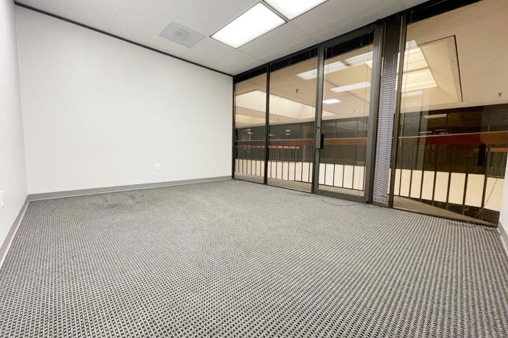 9900 Westpark Drive - 108x323-sm