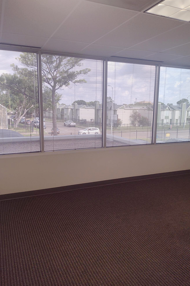 9894 Bissonnet Street - 11x220-sm