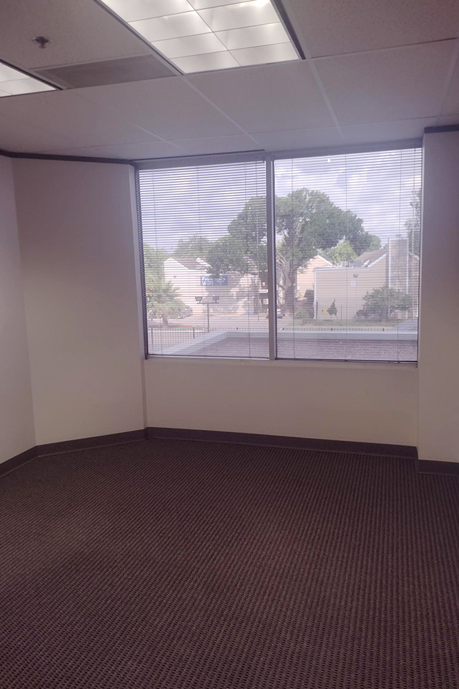 9894 Bissonnet Street - 11x220-sm