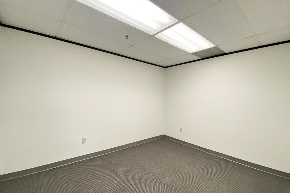 9894 Bissonnet Street - 11x580-sm