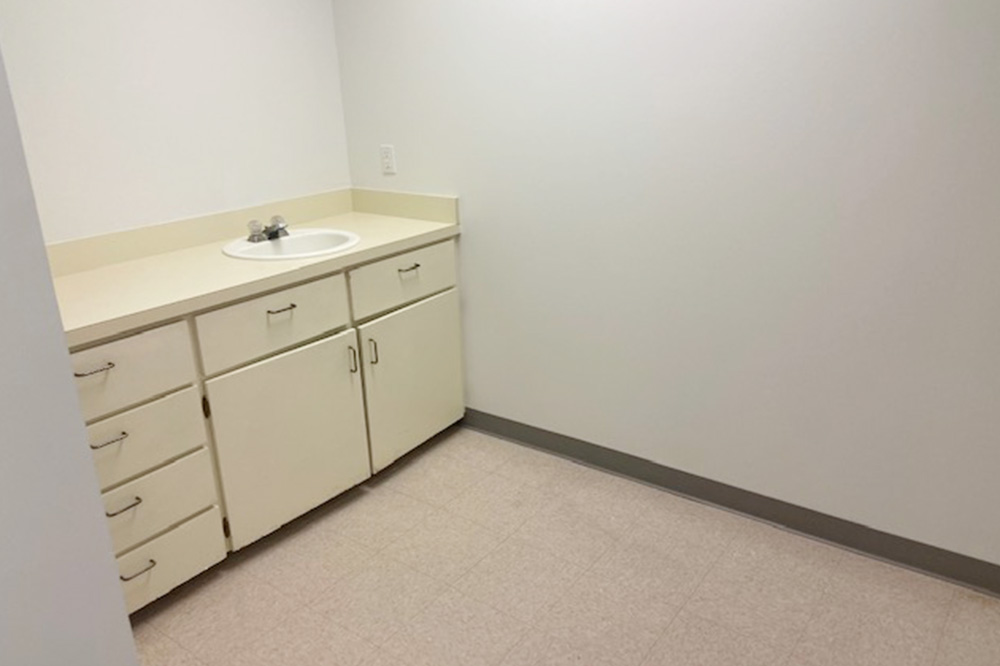 9894 Bissonnet Street - 11x805-sm