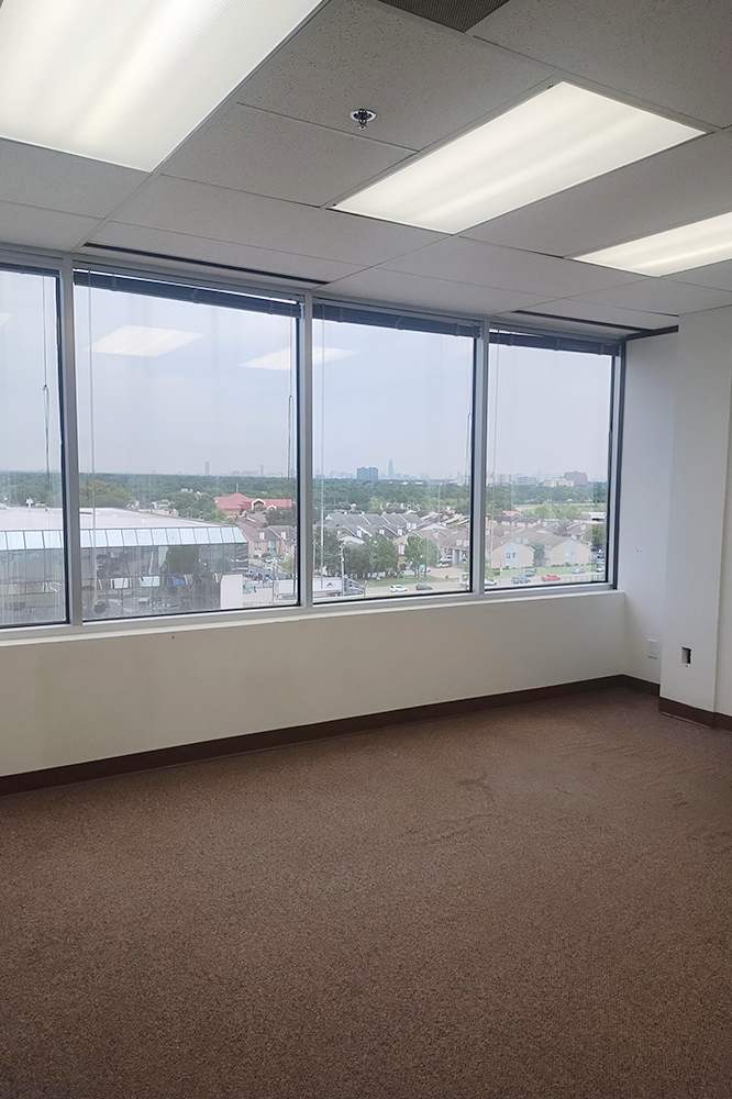 9894 Bissonnet Street - 11x835-sm