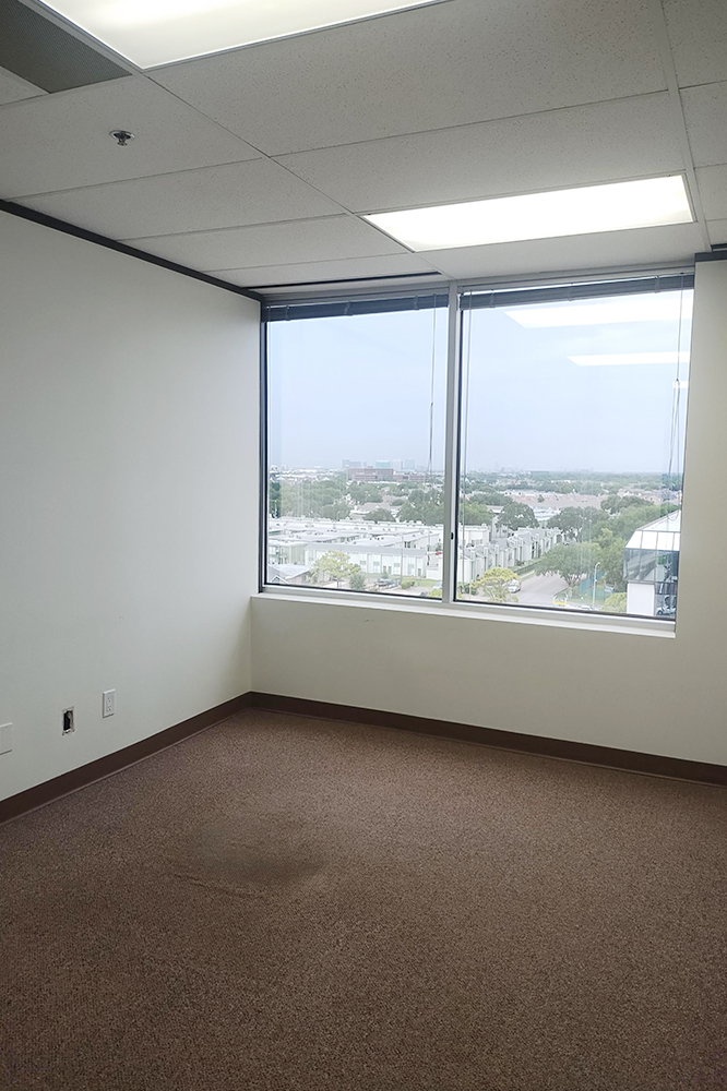 9894 Bissonnet Street - 11x835-sm