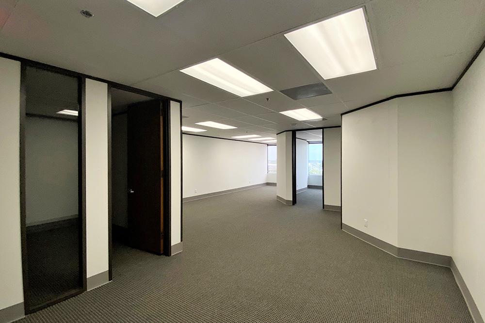 9894 Bissonnet Street - 11x850-sm