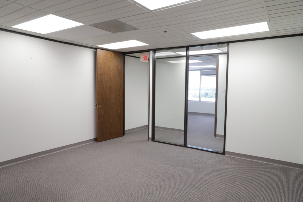 9894 Bissonnet Street - 11x905-sm