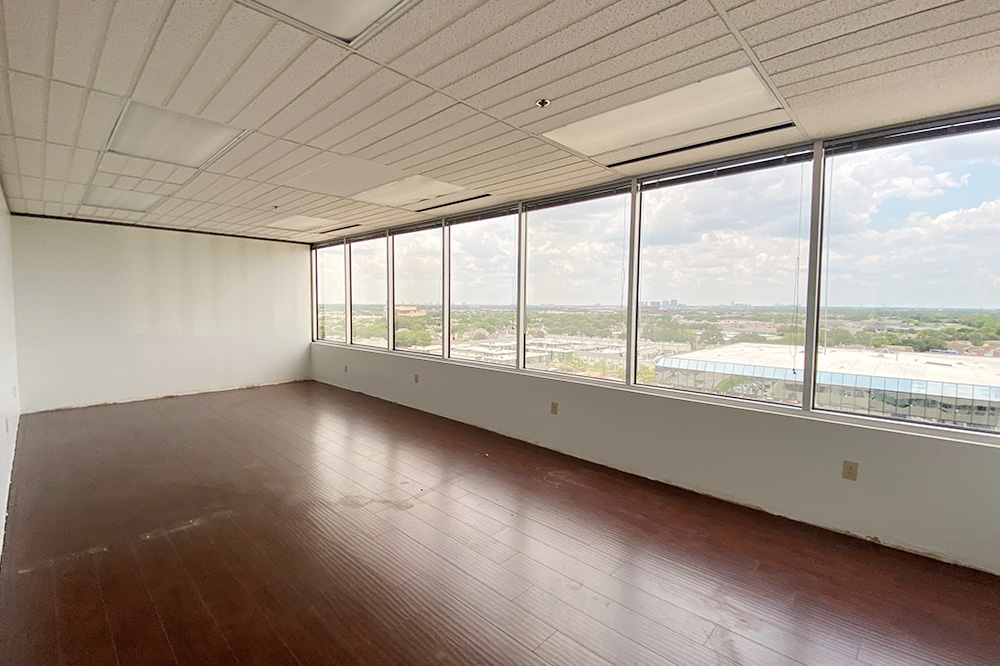 9894 Bissonnet Street - 11x916.01-sm