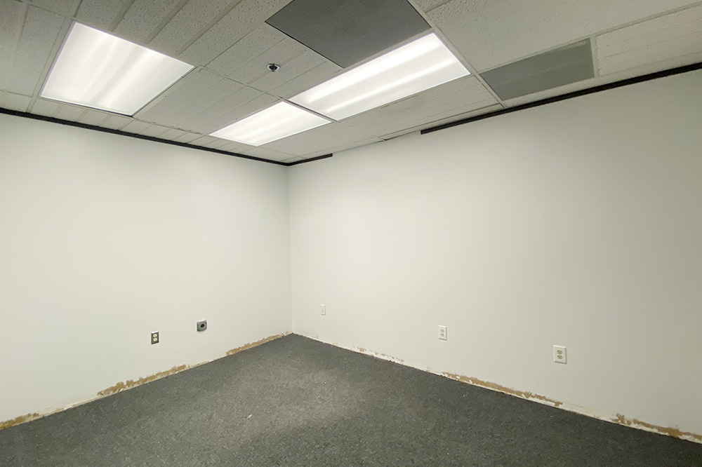 9894 Bissonnet Street - 11x918-sm