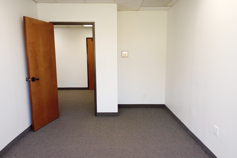 9550 Forest Ln - 110x122-sm