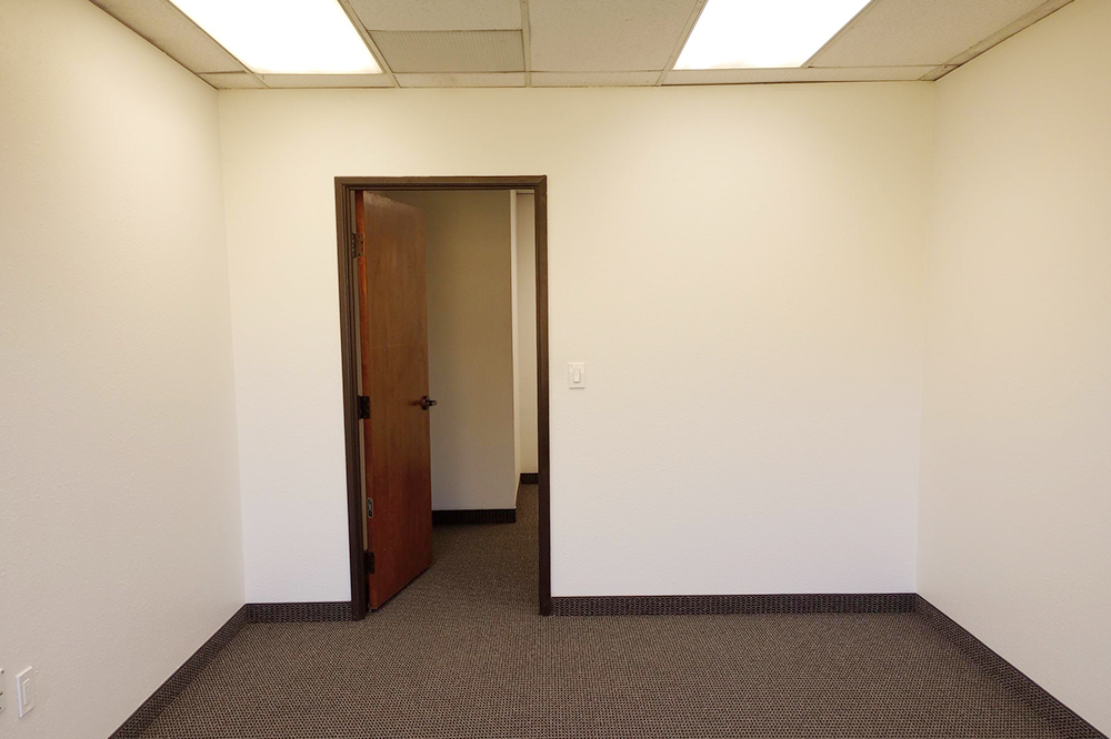 9550 Forest Ln - 110x122-sm