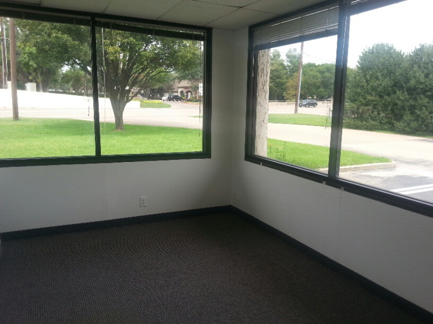 9550 Forest Ln - 110x208-F-sm