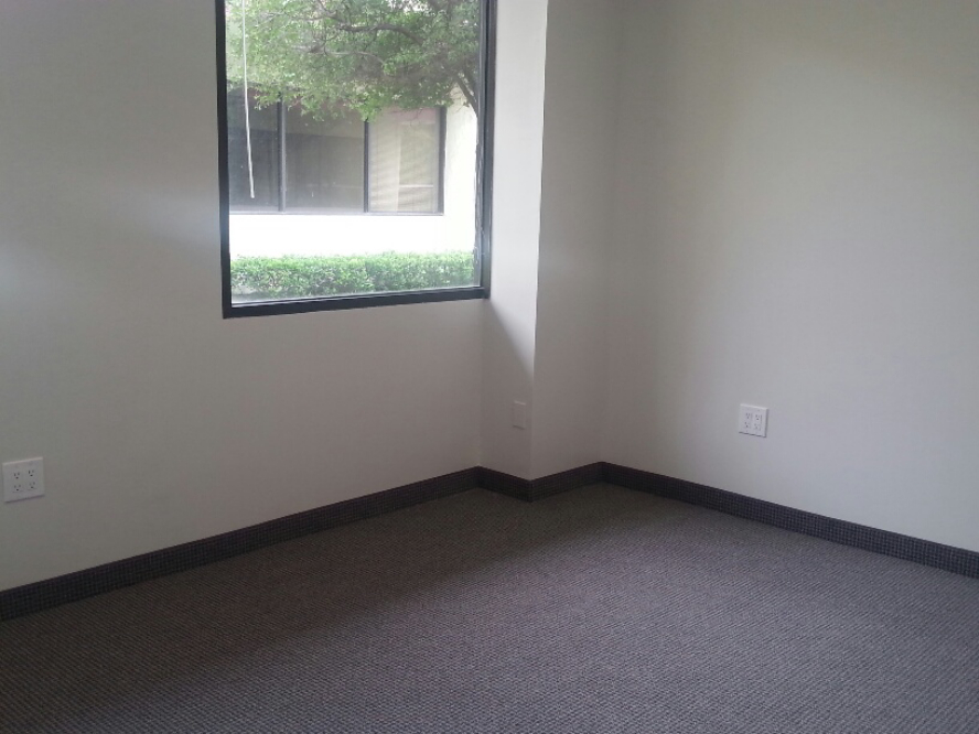 9550 Forest Ln - 110x452-sm