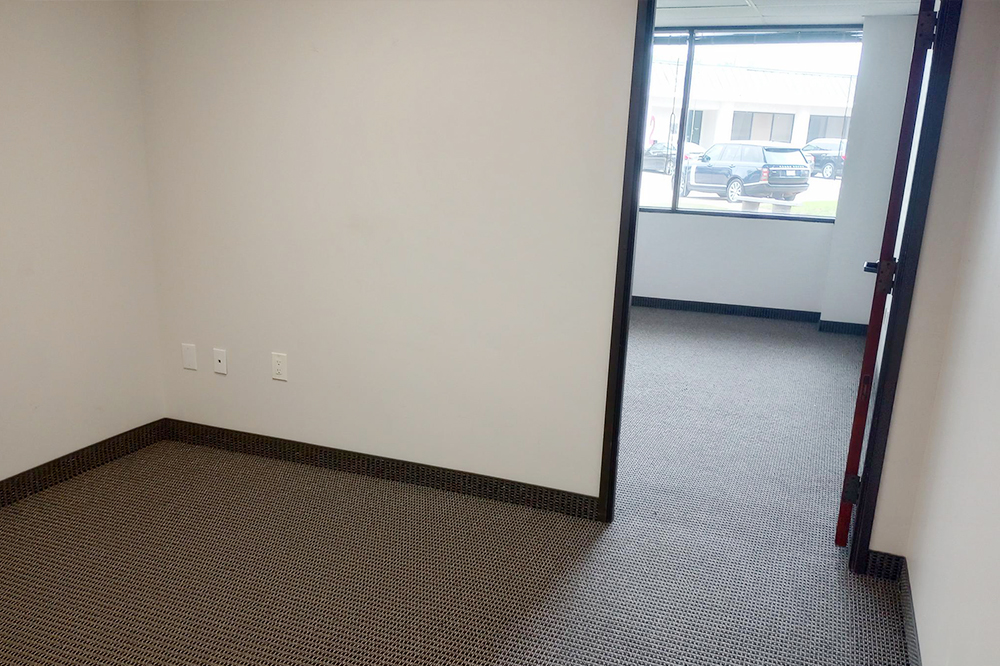 9550 Forest Ln - 110x474-sm