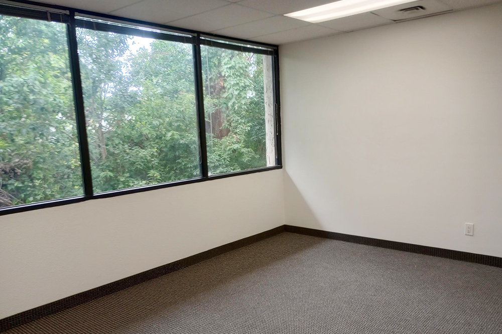 9550 Forest Ln - 110x715-B-sm