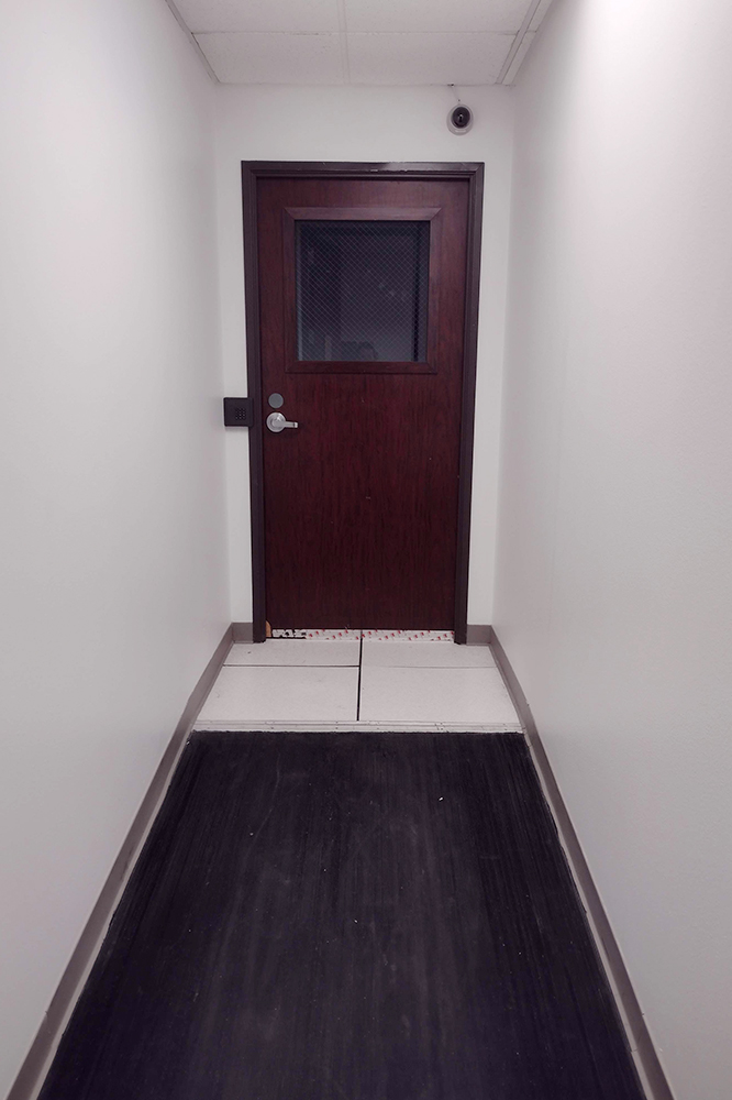 2300 Valley View Ln - 113x302-sm