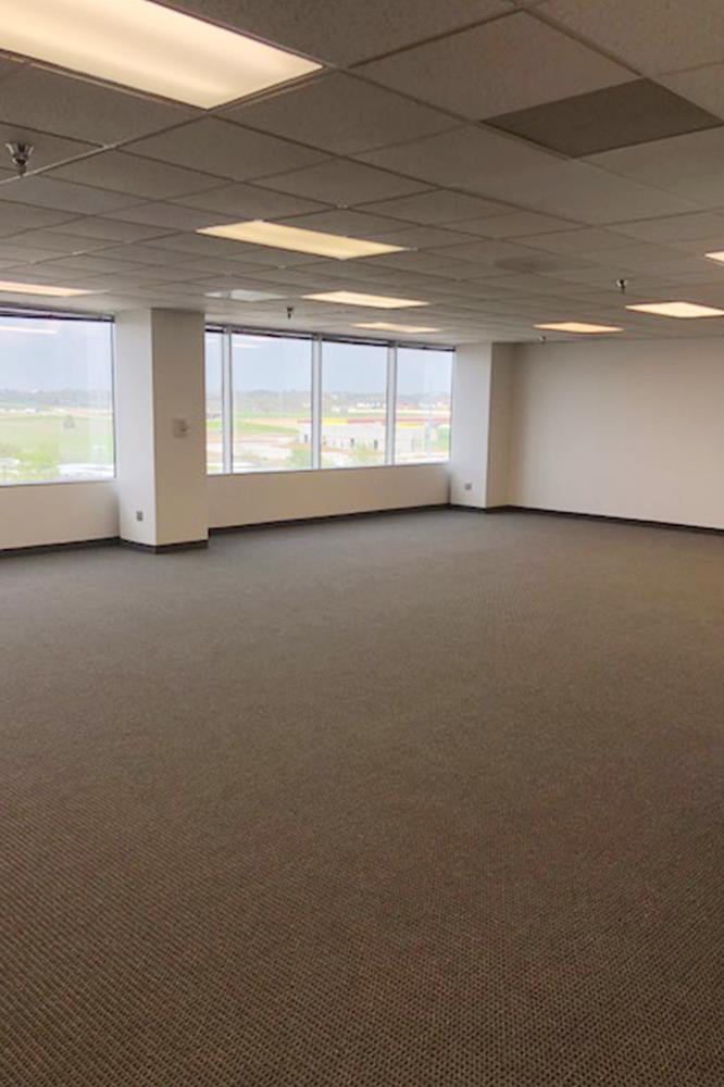 2300 Valley View Ln - 113x410.01-sm