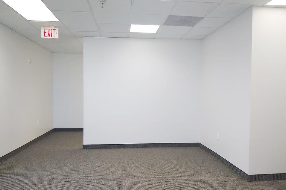 2300 Valley View Ln - 113x855-sm