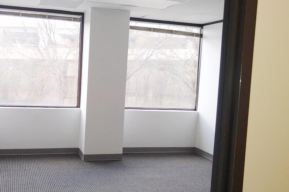 720 North Post Oak Road - 115x285-sm