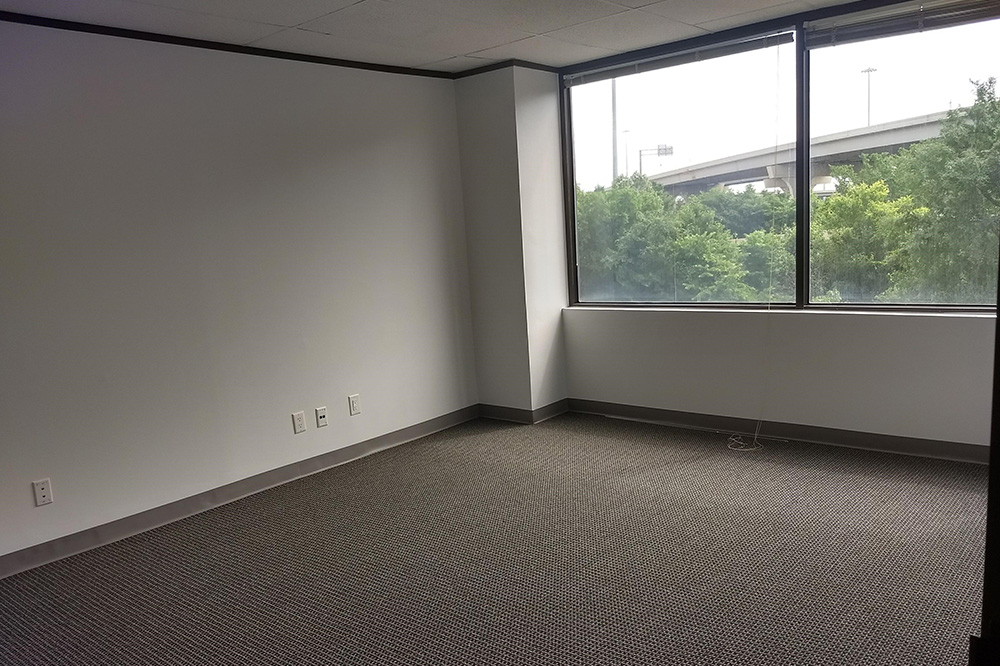 720 North Post Oak Road - 115x370.01-sm