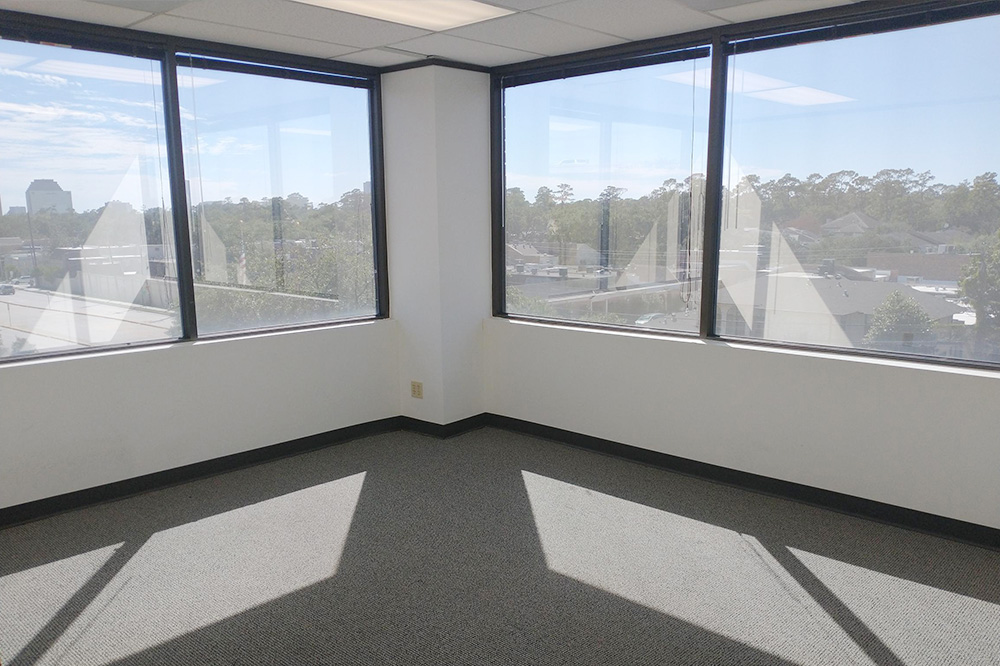 6-UI400.01x115.jpg
