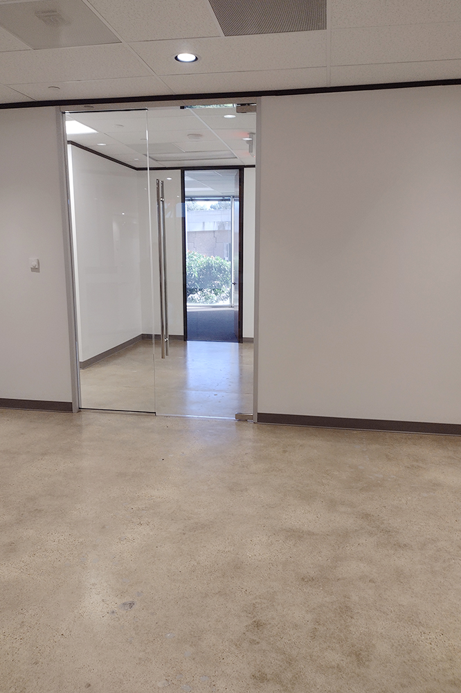 7322-7324 Southwest Freeway - 118x1-0160-sm