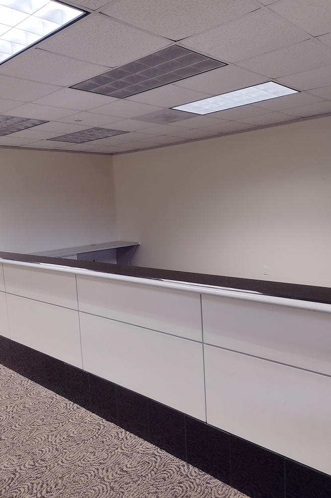 7322-7324 Southwest Freeway - 118x1-0303-sm