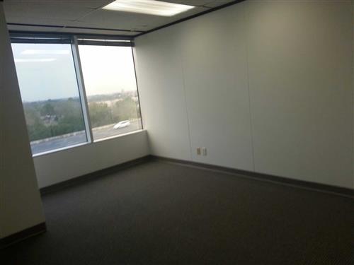 7322-7324 Southwest Freeway - 118x1-0515-sm