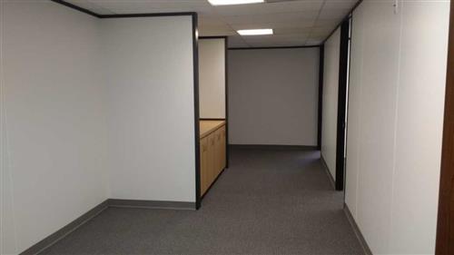 7322-7324 Southwest Freeway - 118x1-0515-sm