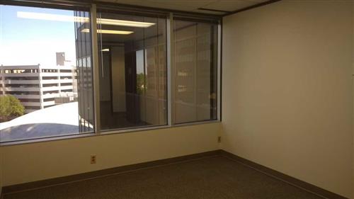 7322-7324 Southwest Freeway - 118x1-0630H-sm