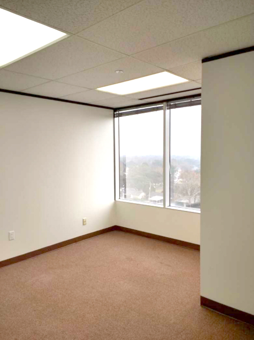 7322-7324 Southwest Freeway - 118x1-0805-sm