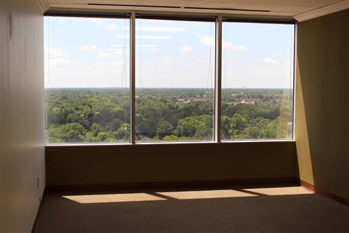 7322-7324 Southwest Freeway - 118x1-1110-sm