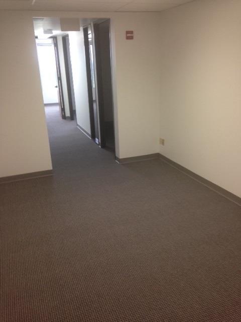 7322-7324 Southwest Freeway - 118x1-1110-sm