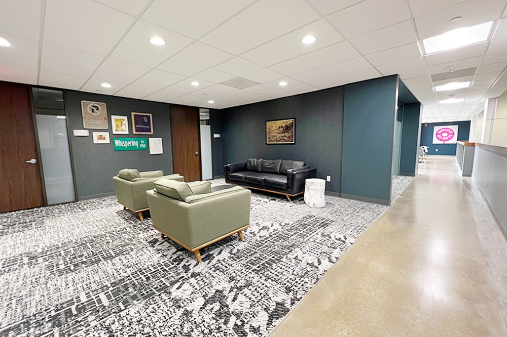 7322-7324 Southwest Freeway - 118x1-1112-sm