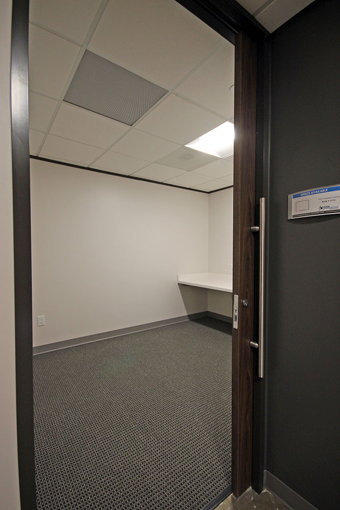 7322-7324 Southwest Freeway - 118x1-1113-sm