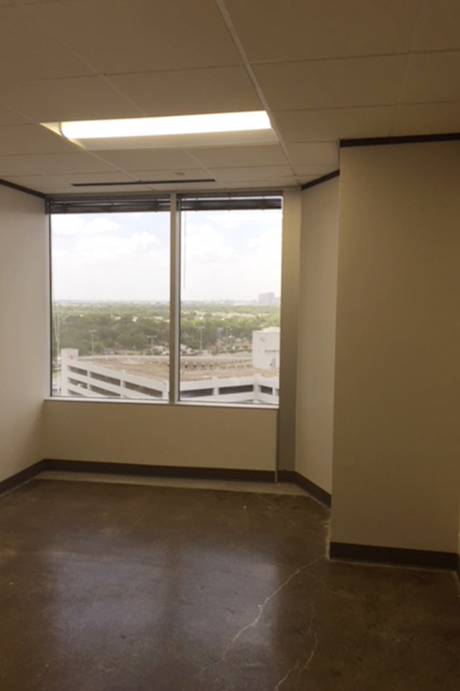 7322-7324 Southwest Freeway - 118x1-1134-sm