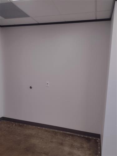 7322-7324 Southwest Freeway - 118x1-1136-sm