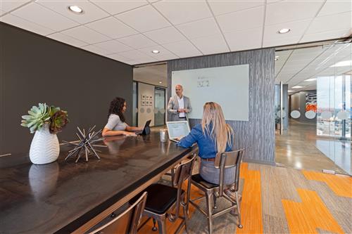 7322-7324 Southwest Freeway - 118x1-1180-sm