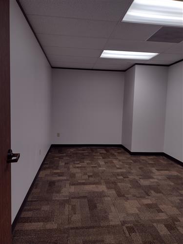 7322-7324 Southwest Freeway - 118x1-1601-sm