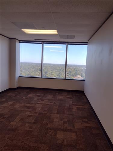 7322-7324 Southwest Freeway - 118x1-1612-sm