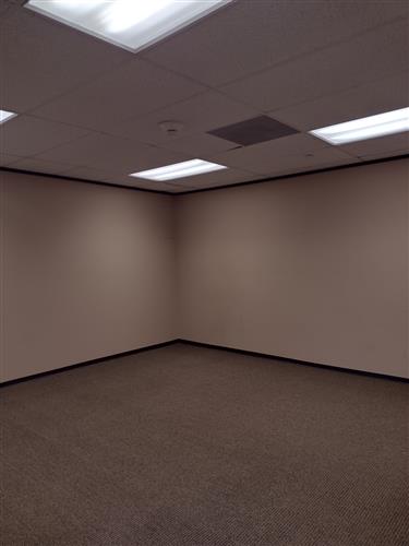 7322-7324 Southwest Freeway - 118x1-1660-sm