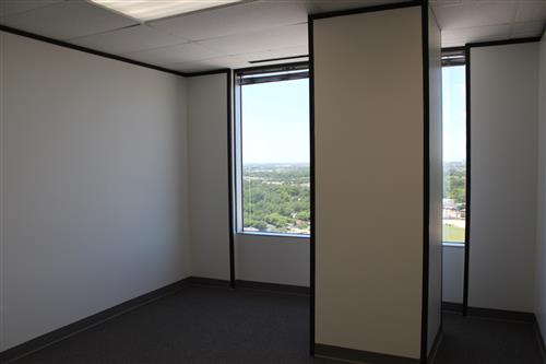 7322-7324 Southwest Freeway - 118x1-1840-sm